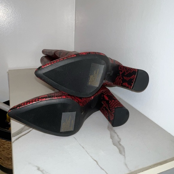 INC Red PAITON Snake Print Heeled Boots INC International Concepts - Picture 8 of 14